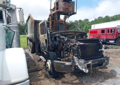 cash for junk cars in Auburndal, Florida FREIGHTLINER M2