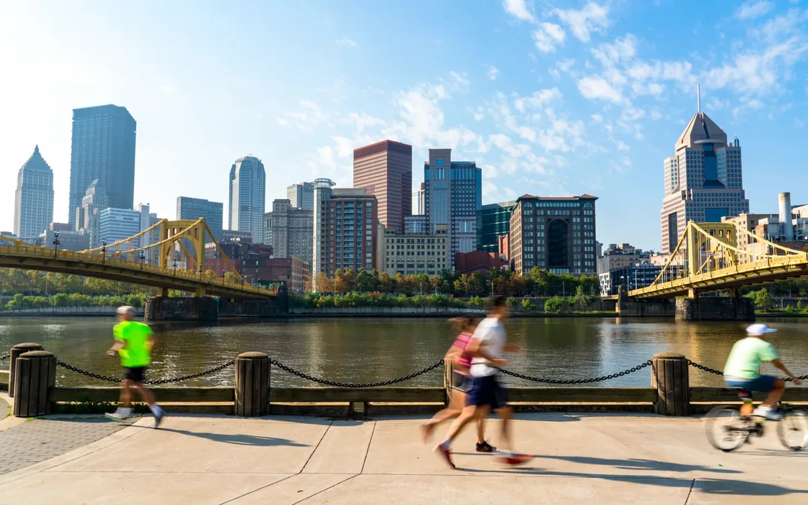 Downtown Pittsburgh and its yellow bridges, Pennsylvania