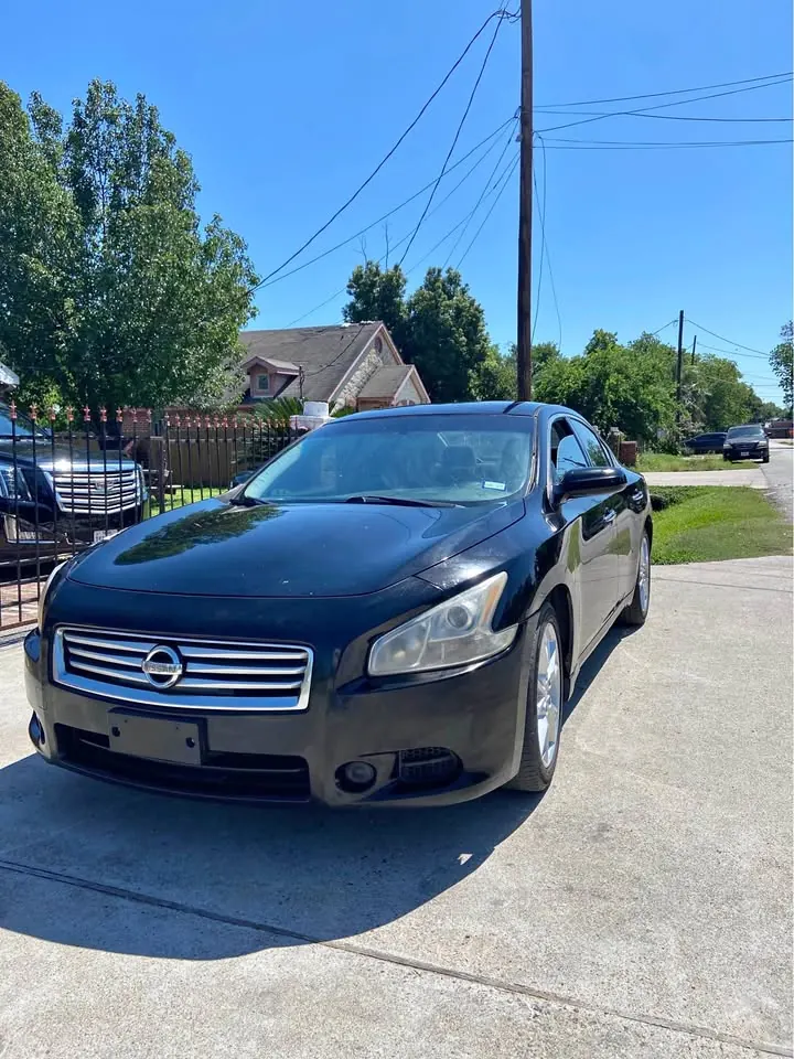 2013 Nissan Maxima bought from a seller in Texas for $1,300 by CashSellCar