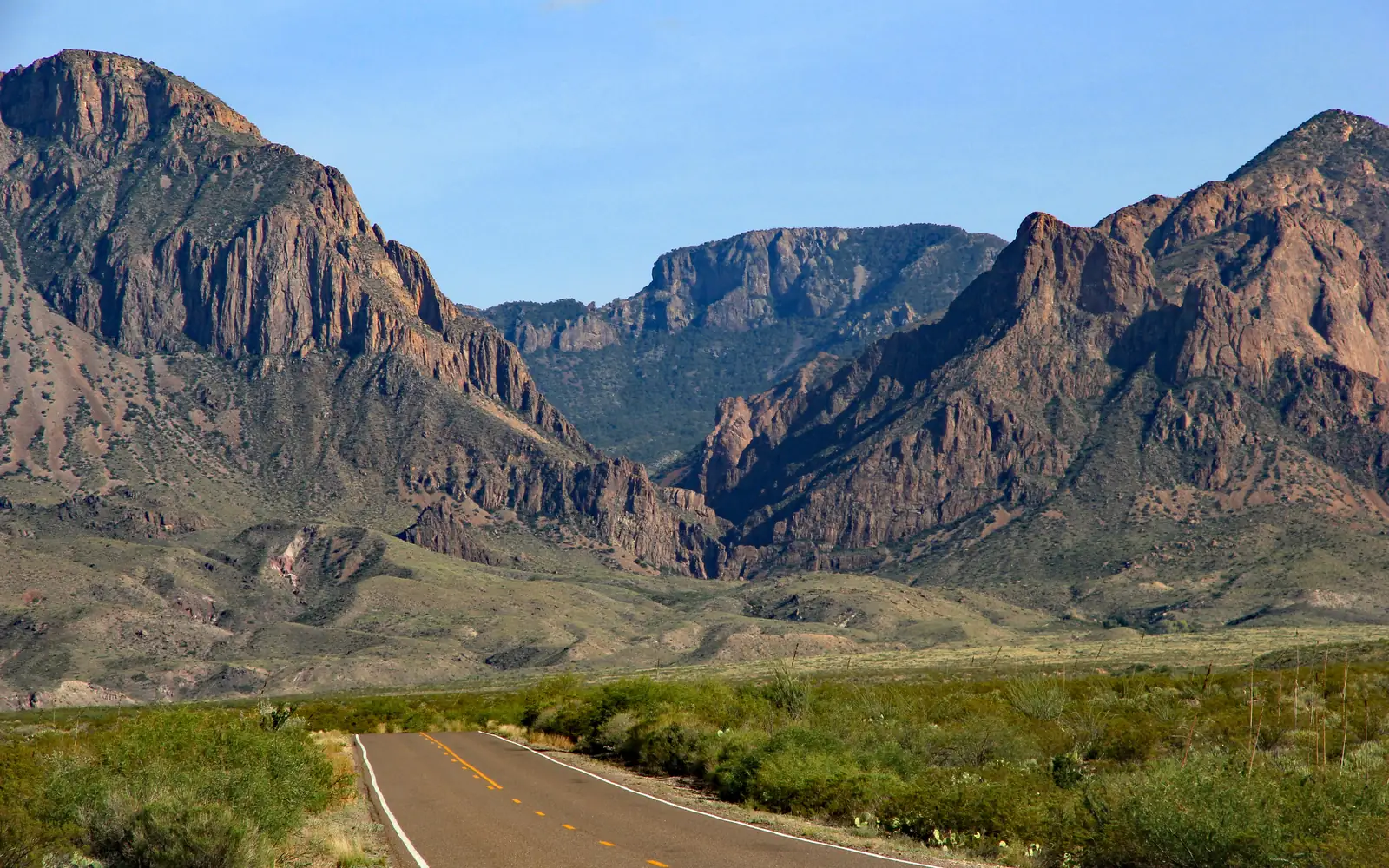 Big Bend, Texas | Cash for Cars in Texas Road through Big Bend National Park, West Texas