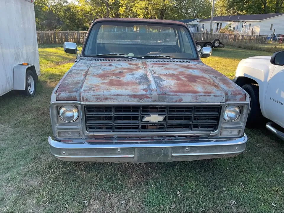1979 Chevrolet 1500 Regular Cab Long Bed we bought in Athens, AL for $1,100 with free towing – cash for cars Alabama by CashSellCar