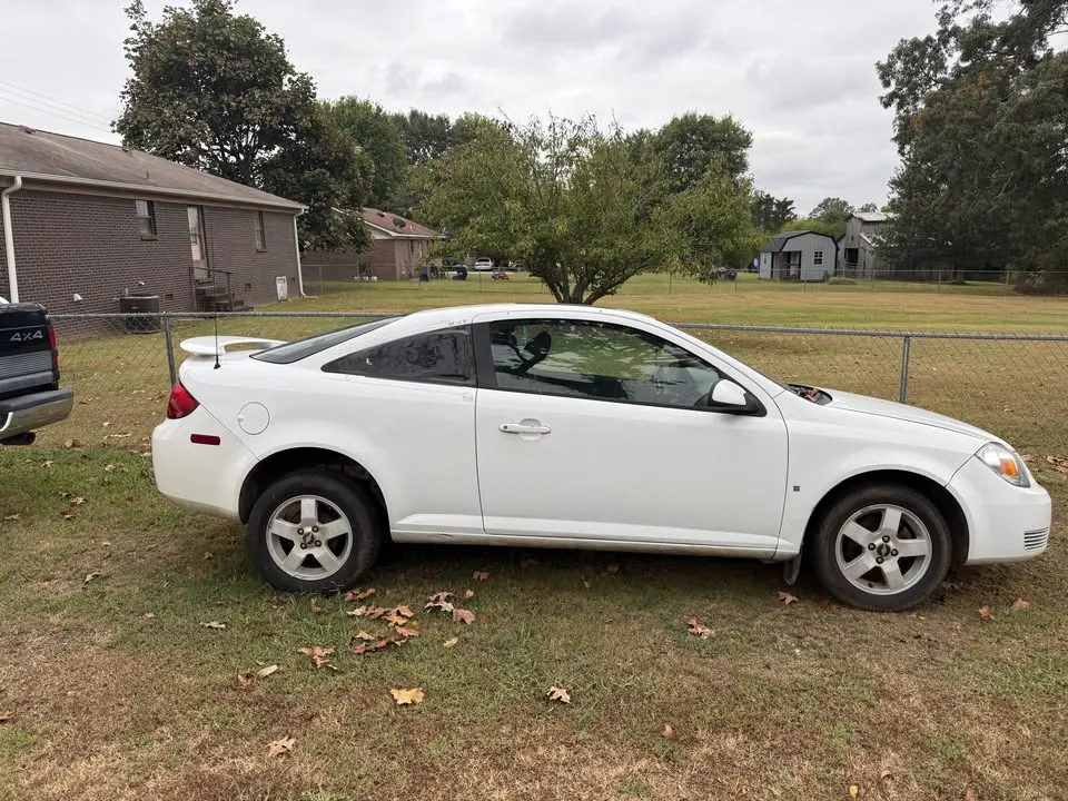 2007 Pontiac G5 Coupe we bought in Toney, AL for $1,600 with free towing – cash for junk cars in Alabama by CashSellCar